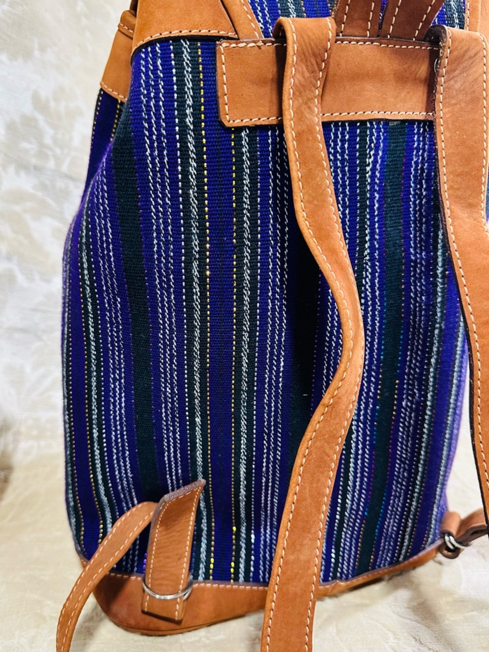 Handwoven Guatemalan Backpack with Genuine Leather Trim - Picture 4 of 5